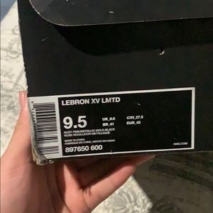 Nike Shoes - Lebron 15 pink used Nike Shoes - Lebron 15 pink used